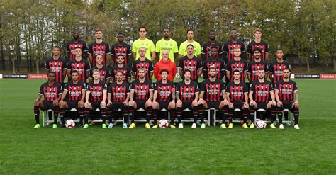 Milan | la foto di gruppo della stagione 2022-2023 FOTO