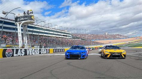 Exciting NASCAR Cup Series Action in Las Vegas