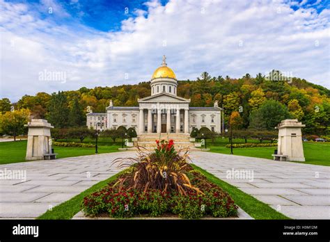 Vermont state capital building hi-res stock photography and images - Alamy