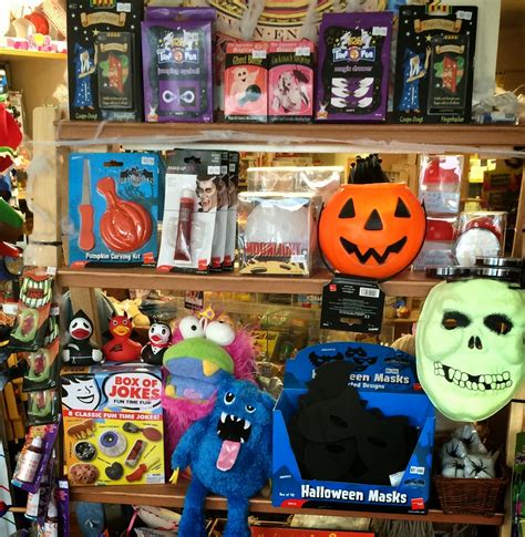 toys-toys-toys.co.uk: Halloween Tricks and Treats at Toyday