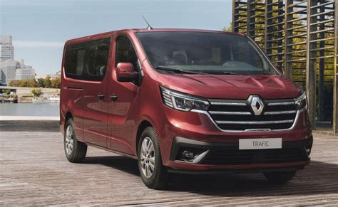 Renault Trafic van gets another facelift, debut in 2021 - paultan.org