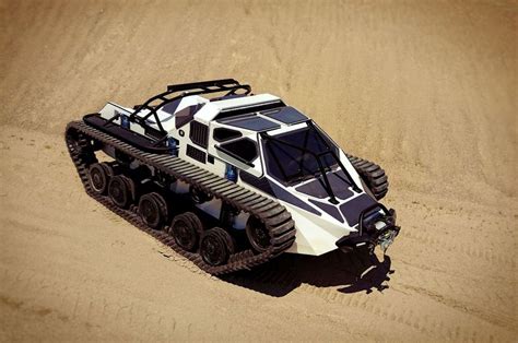 The World's First Luxury Super Tank: Ripsaw EV2