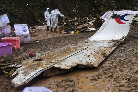 U.S. Plane Crash Investigators to Go to China for 737 Probe - Bloomberg