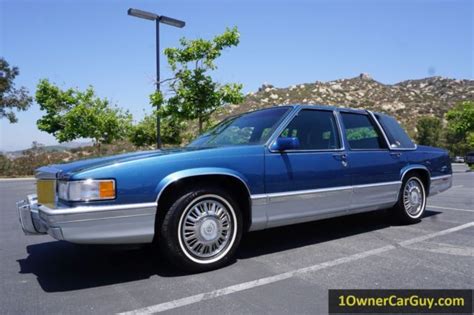 2 Owner 93 Cadillac Sedan DeVille V8 Classic Gold & Vogue Package - Classic Cadillac DeVille ...