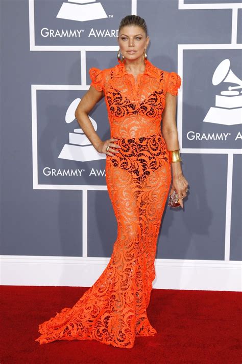 Grammys 2012 Red Carpet: Worst-Dressed Stars of the Night Brought on the Bizarre | IBTimes