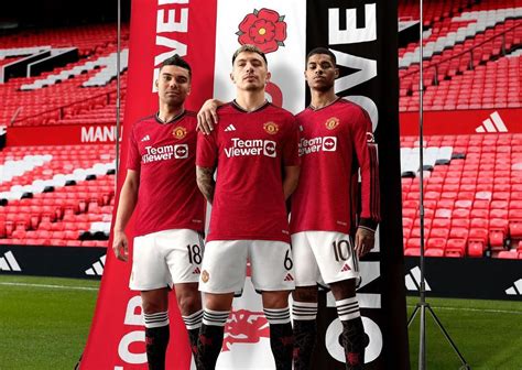 3 Interesting facts about Manchester United's new 2023/24 home kit ...