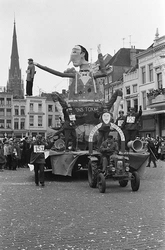 Carnaval in Breda / Dutch carnival procession | Beschrijving… | Flickr