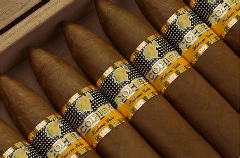 COHIBA PIRAMIDES EXTRA BN n-10 ⋆ Mail order authentic Cuban Cigars online from Switzerland