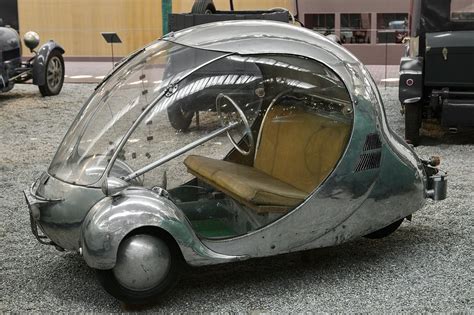 1942 "Electric Egg", by Frenchman Paul Arzens. It was able to drive up ...
