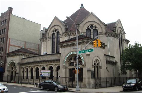 File:Hebron French-Speaking Seventh-Day Adventist Church Crown Heights.jpg - Wikimedia Commons