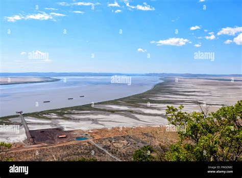 View of Cambridge Gulf from the Five Rivers Lookout, peak Bastion Range ...