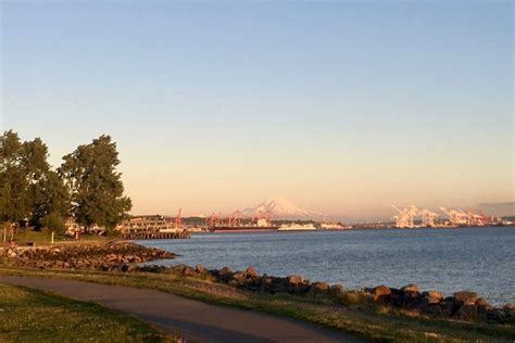 Expedia campus construction will reroute part of the Elliott Bay Trail ...