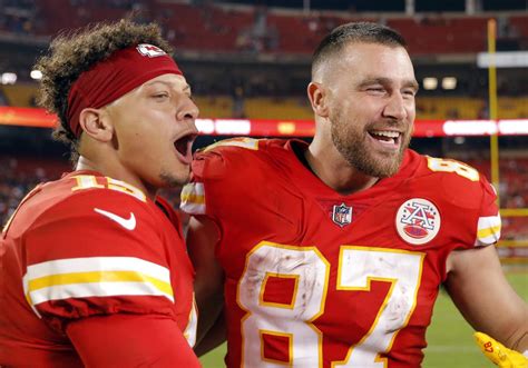 Patrick Mahomes, Travis Kelce Draw MJ-Pippen Comparison as Chiefs Rally ...