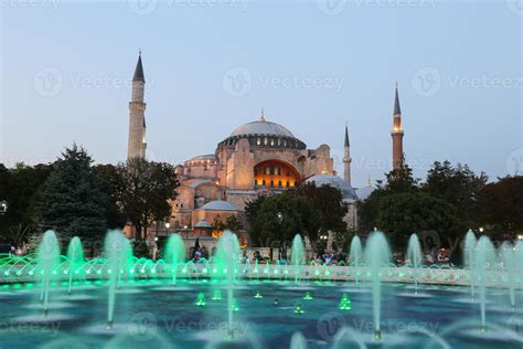 Hagia Sophia Museum in Istanbul 10298280 Stock Photo at Vecteezy