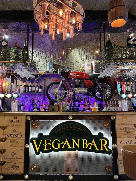 THE MOST UNIQUE VEGAN BAR CONCEPT LAUNCHES IN LEICESTER