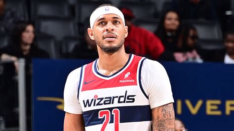 Mavs trade for Wizards big man Daniel Gafford | NBA.com