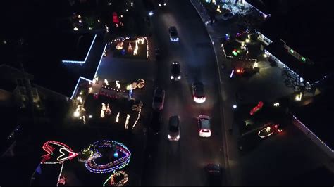 Brea - Eagle Hills Christmas Lights 2017 - YouTube