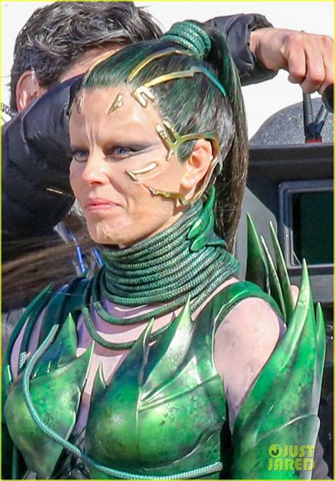 Photo: elizabeth banks gets into action as rita repulsa power rangers 02 | Photo 3639933 | Just ...