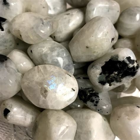 Rainbow Moonstone – Breathe Inspiring Gifts