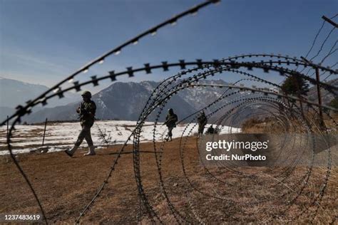 India Kashmir Border Photos and Premium High Res Pictures - Getty Images