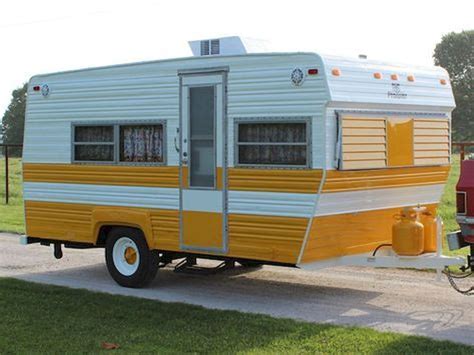 Glorious Camper Trailers For a Excellent Tenting Expertise | Vintage camper remodel, Remodeled ...