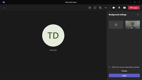 How to blur background in Microsoft Teams (steps + FAQs)