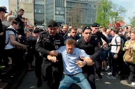 Alexei Navalny's allies accuse Russian authorities of deliberately ...