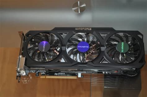 AMD Radeon R9 270X On Linux Review - Phoronix