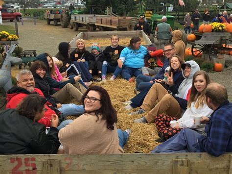 Hayrides - Windmill Farm Market