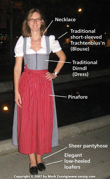 Traditional Bavarian Dress for women for Oktoberfest | Germany in 2019 | Traditional german ...