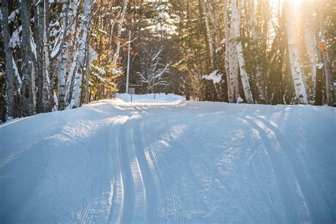 5 Family-friendly Winter Hiking Trails