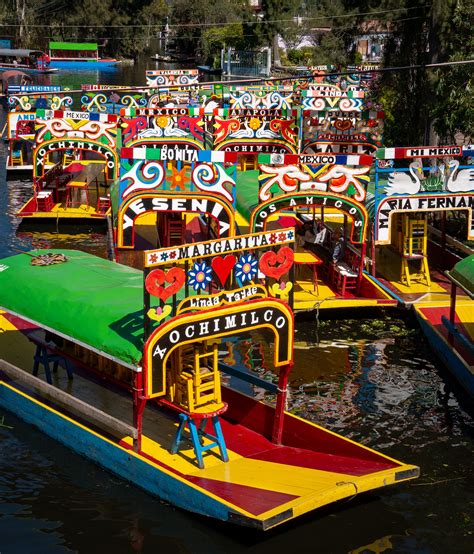 Helpful Tips for Visiting Xochimilco, Mexico Without a Tour - Feather ...