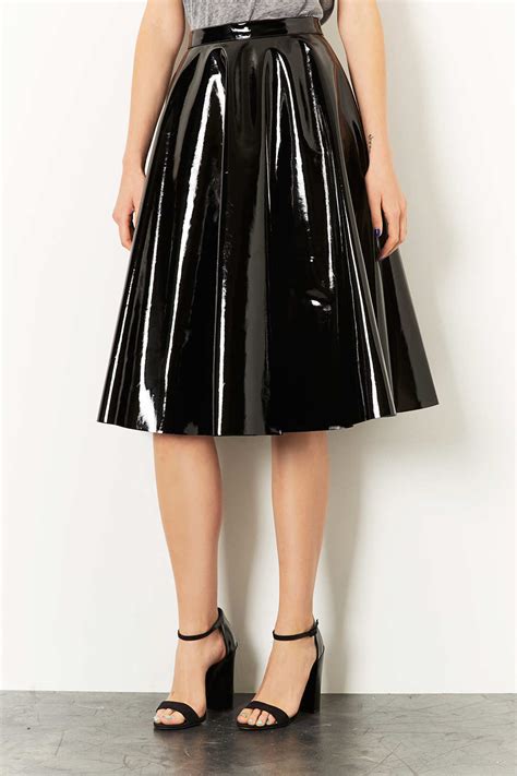 Lyst - TOPSHOP Vinyl Calf Skater Skirt in Black