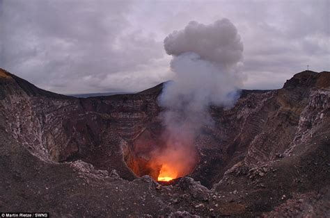 Lava Lake Forms in the Masaya Volcano in Nicaragua | Geoengineer.org