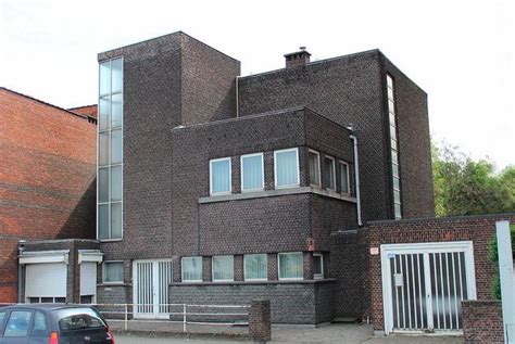 Belgian Interbellum architecture | Bauhaus architecture, Architecture, Art deco architecture