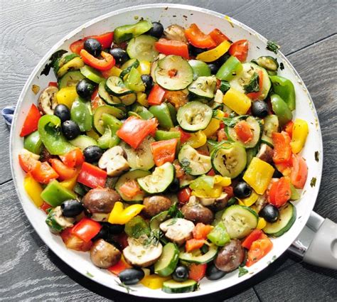 Rainbow Vegetable Side Dish with Olives and Mushrooms. #recipes Healthy ...