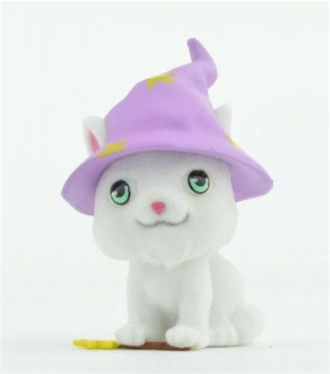 Kitty in my Pocket - Series 2 - Dylan the White Longhair | Kitty, Pet toys, My pocket