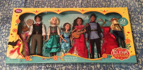 NEW Disney Store Elena of Avalor Deluxe Doll Set