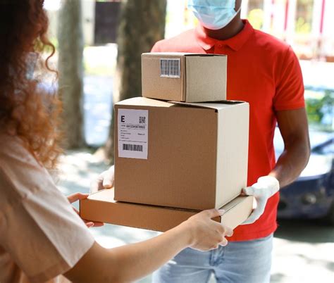 Fast-Track to Health: The Rise of Priority Courier Services in Medical Delivery Excellence | by ...