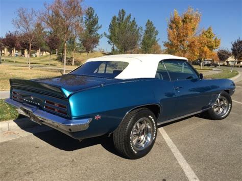 Seller of Classic Cars - 1969 Pontiac Firebird (Windward Blue/Metallic Dark Blue)