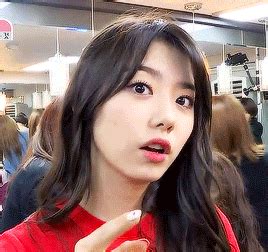 the cutest facial expressions of kim sohye ioi Facial Expressions, Kim ...