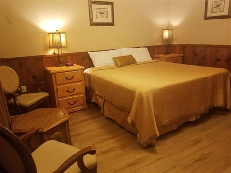 Kernville Inn $107 ($̶1̶1̶4̶) - UPDATED 2018 Prices & Hotel Reviews ...