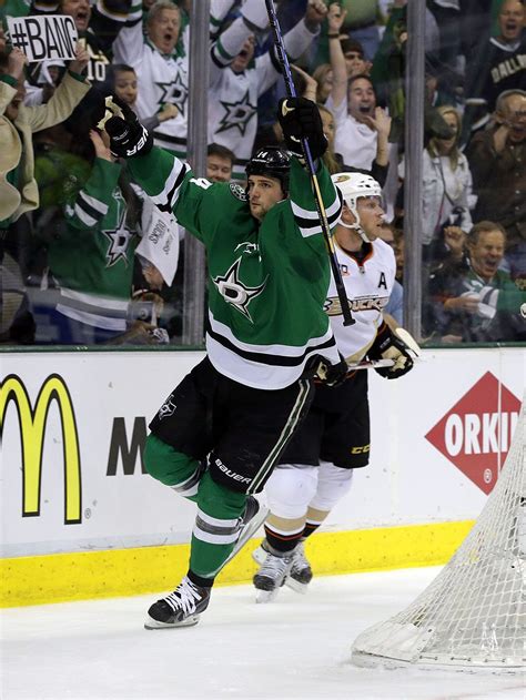 Sporting News | Jamie benn, Dallas stars, Jamie