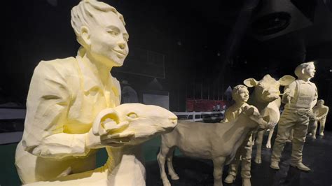 Record-breaking butter cow display unveiled for 2022 Ohio State Fair ...