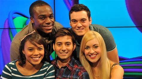 Newsround presenters celebrate show turning 50 - BBC News