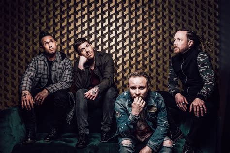 SHINEDOWN'S Brent Smith On How Close Was the Band to a Breakup & Why ...