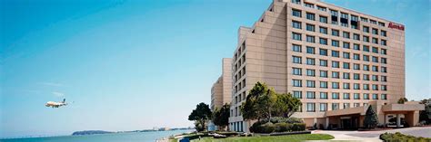 Hotel near SFO Airport | San Francisco Airport Marriott Waterfront