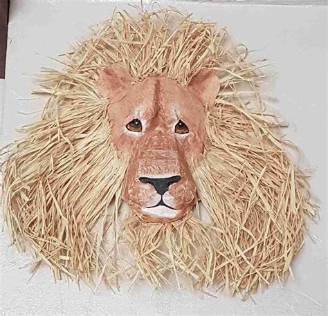 Lion Mask With Raffia Mane • Ultimate Paper Mache