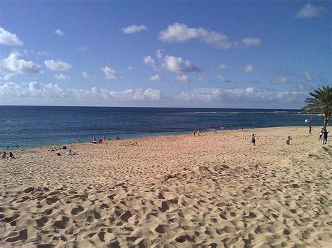 Sunset Beach - Honolulu: Get the Detail of Sunset Beach on Times of India Travel