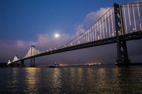 Are the Bay Bridge lights worth saving? Our design critic says no